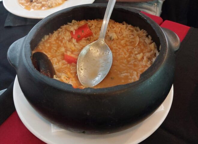 Lisbon : Cultural City Center Walk With Food and Drinks - Culinary Journey