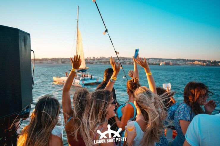 Lisbon: Day Boat Party With Live DJ and Night Club Entry - Booking Policy Details
