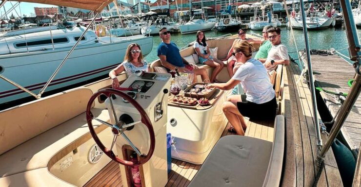 Lisbon: Daylight or Sunset Cruise With Free Drink and Snacks - Booking Information