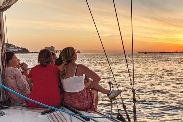Lisbon Daytime/Sunset/Night City Sailboat Tour with Drinks - Starting from Doca de Belém