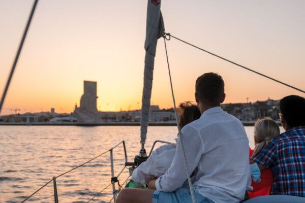 Lisbon: Daytime/Sunset/Night City Sailboat Tour With Drinks - Common Questions