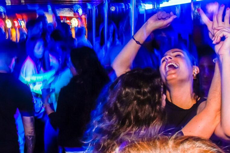 Lisbon: Disco Night Cruise with DJ and Open Bar - The Impact of the Reviews: Authentic Perspectives