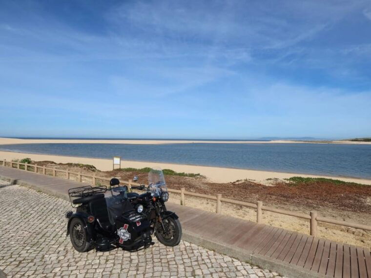 Lisbon : Discover Sesimbra Motorcycle side-car Tour - What Travelers Say