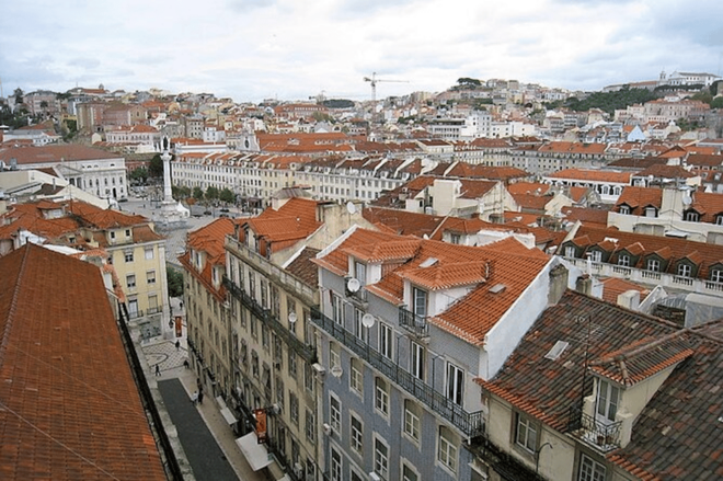 Lisbon: Downtown Guided Tour - Meeting Point