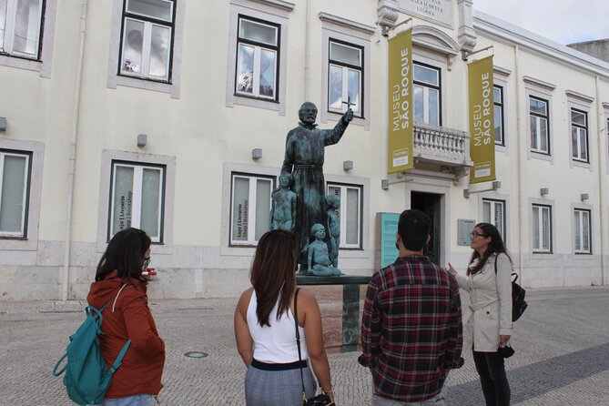 Lisbon Downtown Private Guided Tour With a Local - Inclusions