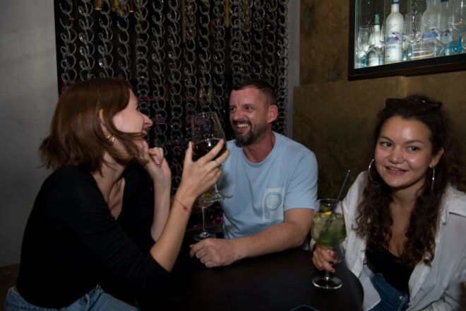 Lisbon: Drunken History Walking Tour With Included Drinks - Customer Reviews