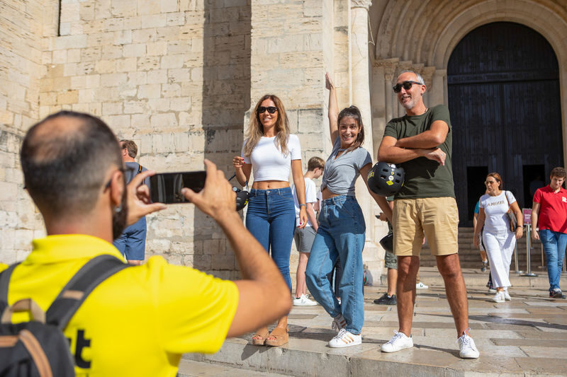 Lisbon E-Bike Shared Tour: Up The Hills to Alfama - Price and what the fare covers