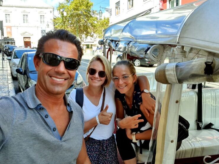 Lisbon: Electric Tuk Tuk Private Tour of the Seven Hills - Tour Details
