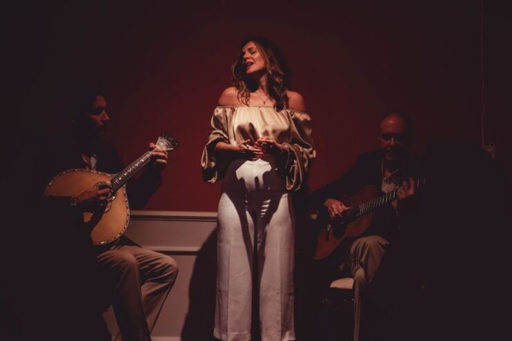 Lisbon: Evening Intimate Live Fado Music Show With Port Wine - Experience the Authenticity of Live Fado Music