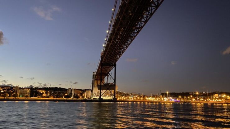 Lisbon: Exclusive Night Tour - Activity Details