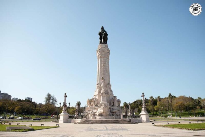 LISBON : EXPLORE OLD TOWN ALFAMA BY ELECTRIC TUK TUK - Who Is This Tour Best For?