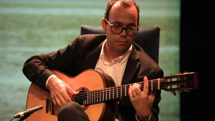 Lisbon: Fado in Chiado Live Show Tickets - Experience Highlights