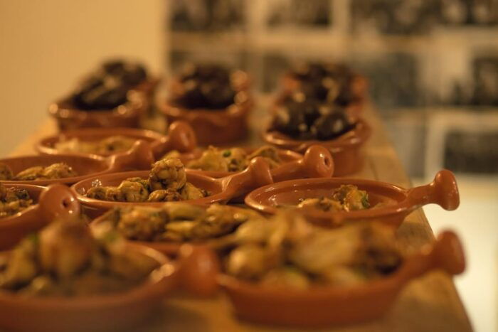 Lisbon: Fado Night with Dinner with Live Performance - Practical Details