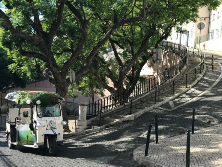 Lisbon: Famous 28 Tram Line Guided Private Tour by Tuk-Tuk - Tour Highlights