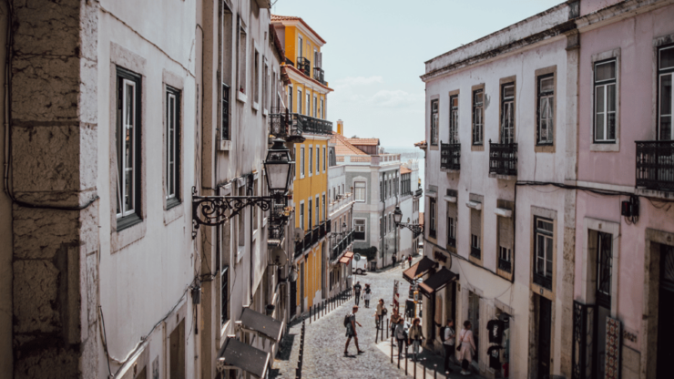 Lisbon: Fernando Pessoas Lisbon Walking Tour - Booking Information