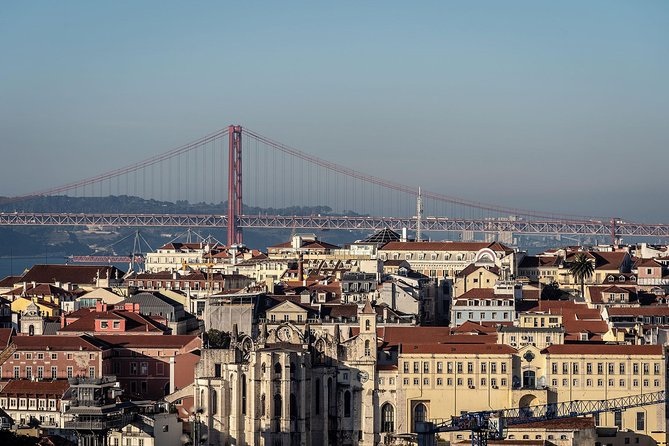 Lisbon: Follow the 28 Tram Route on a Private Tuk-Tuk - Tour Highlights