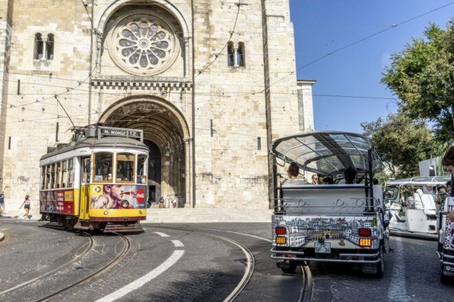 Lisbon: Food Tasting Tour by Electric Tuk Tuk With 4 Stops - The Sum Up
