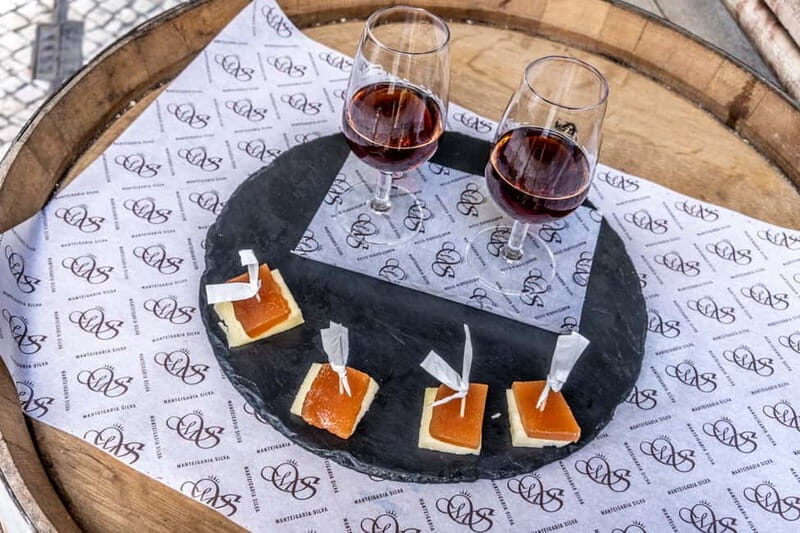 Lisbon: Food Tasting Tour by Tuk Tuk with 2 Stops - Who Should Consider This Tour?