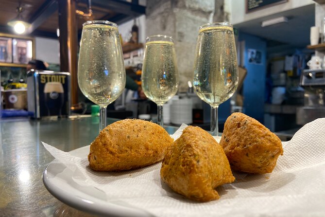 Lisbon Foodies Small-Group Walk - Tour Highlights