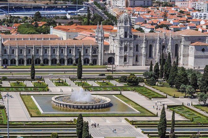 Lisbon Friendly and Familiartour - Enjoy Authentic Portuguese Cuisine