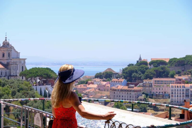 Lisbon Full Day Experience on comfortable minivan - Good To Know