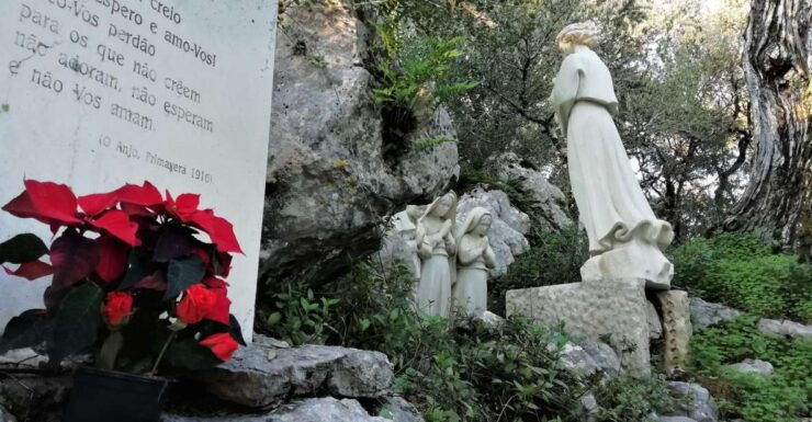 Lisbon: Full-Day Private Guided Tour to Fátima - Convenient Pickup and Cancellation Policy