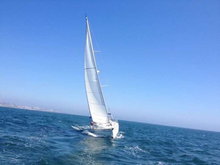 Lisbon: Full-Day Sailing Tour to Cascais Bay - Tour Highlights