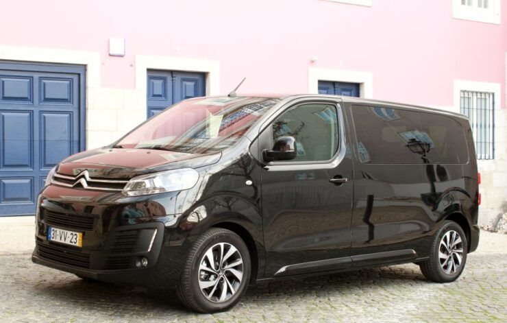 Lisbon: Full Day Tour to Fátima, Batalha, Nazaré and Óbidos - Tour Duration and Languages Available