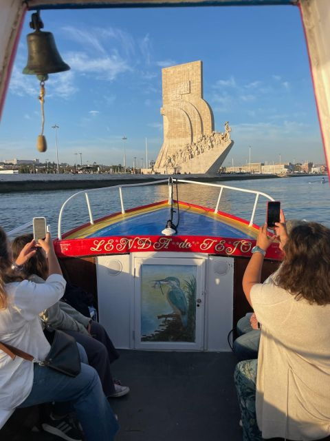 Lisbon: FULLY IMMERSIVE TRADITIONAL BOAT TOUR - Tour Details