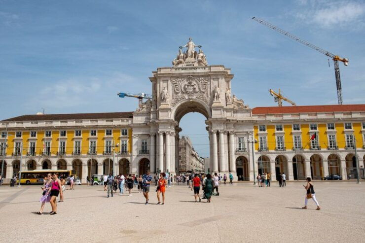 Lisbon: Gastronomic Experience With Food Tasting - Experience Highlights