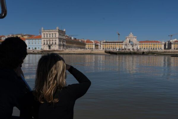 Lisbon: “Golden Hour” Sunset Cruise With a Local Guide - The Sum Up
