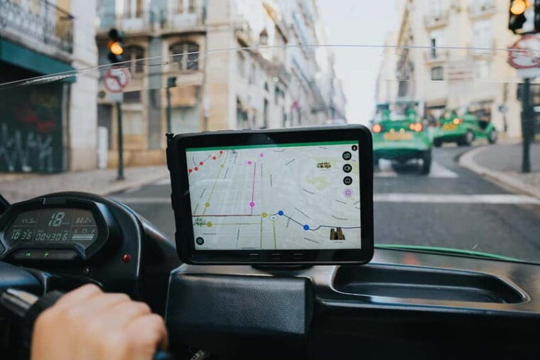 Lisbon: GPS-Guided Spinach Tour by Electric Car - The Experience: Pros and Cons