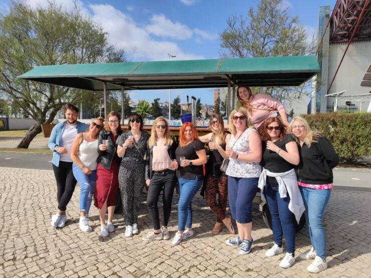 Lisbon: Guided City Bike Tour With Sangria - Experience Highlights