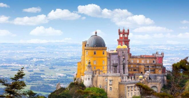 Lisbon: Guided Day Tour of Sintra, Pena, Regaleira & Cascais - Directions