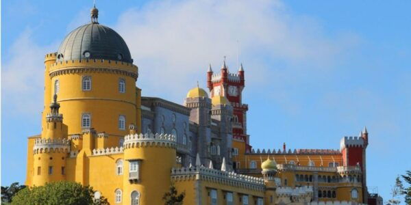 Lisbon: Guided Day Tour of Sintra, Pena, Regaleira & Cascais - Common Questions