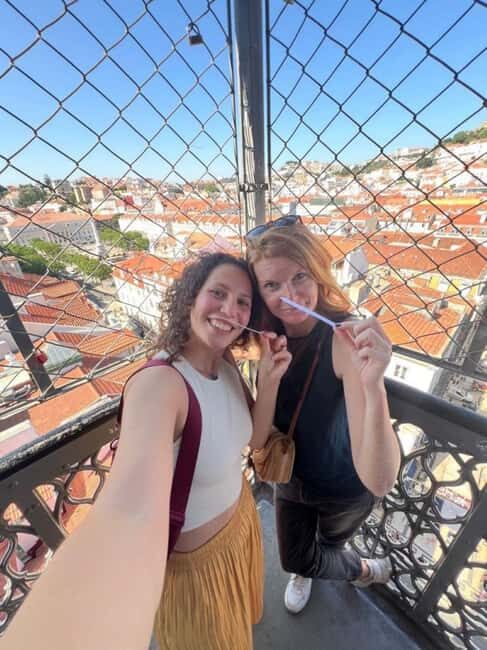 Lisbon: Guided olfactory and historical tour - A Deep Dive into the Olfactory and Historical Journey