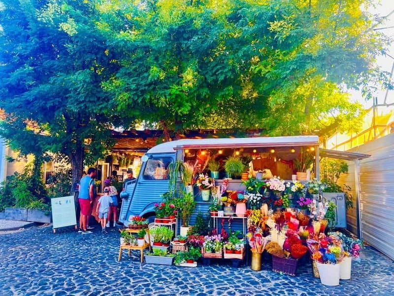 Lisbon: Guided Sightseeing Tour by Tuk Tuk - Good To Know