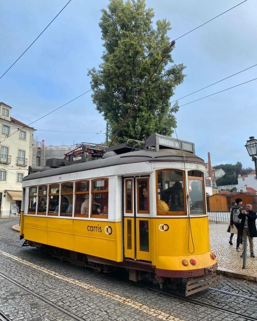 Lisbon: Half Day Private City Highlights Tour by Tuk Tuk - Tour Highlights
