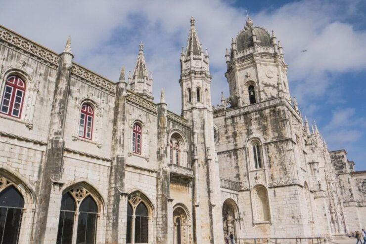 Lisbon Half-Day Sightseeing Bus Tour - Tour Highlights
