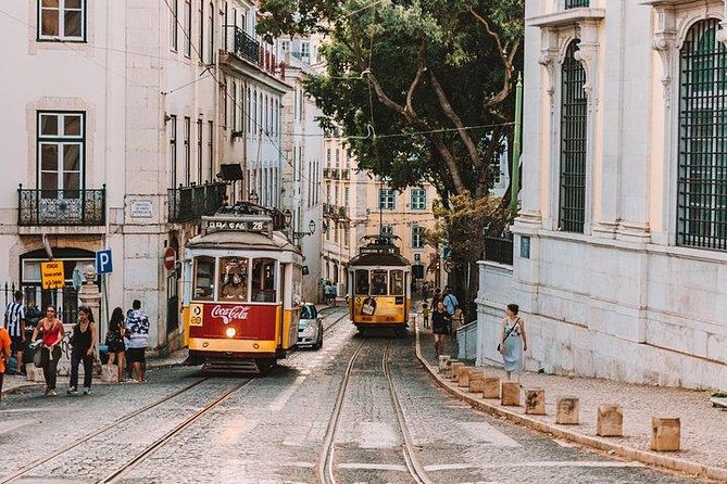 Lisbon Highlights Private Tuk-Tuk Tour - Inclusions