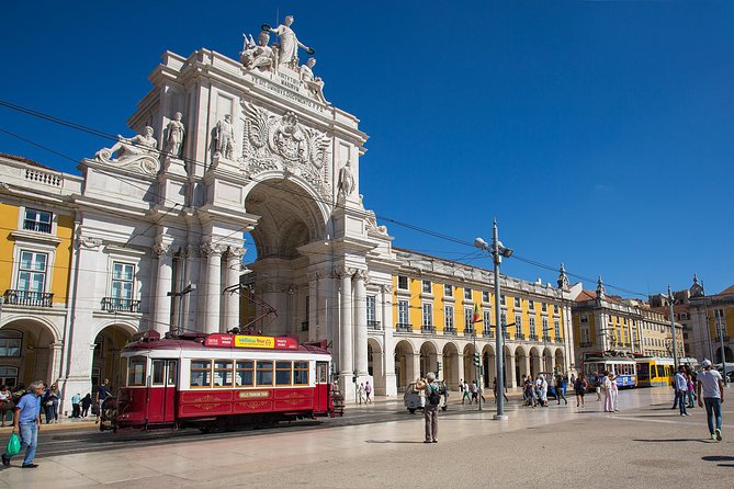 Lisbon Hills Red Tram by Tram 28 Route - Common Questions