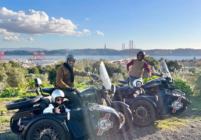 Lisbon : Historic Motorcycle Side-car Tour 1H - An Authentic and Practical Overview of the Lisbon Sidecar Tour  