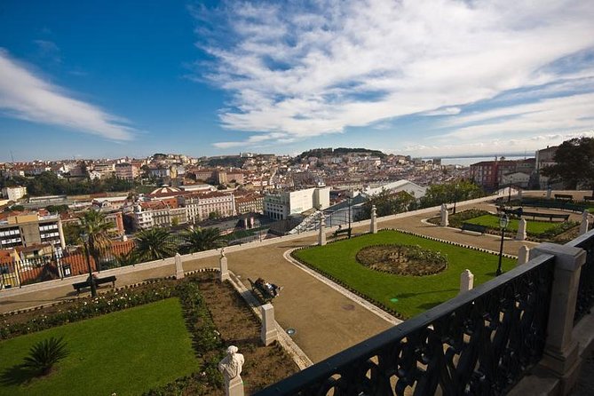 Lisbon Historical Vintage Tour: Romantic Lisbon - Price and Booking