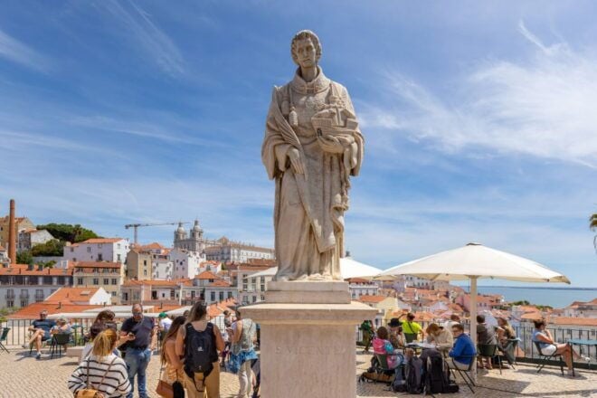 Lisbon: History, Stories and Lifestyle Walking Tour - Exploring the Oldest Alfama District