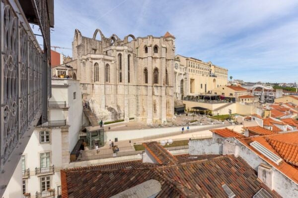 Lisbon: History, Stories and Lifestyle Walking Tour - The Sum Up