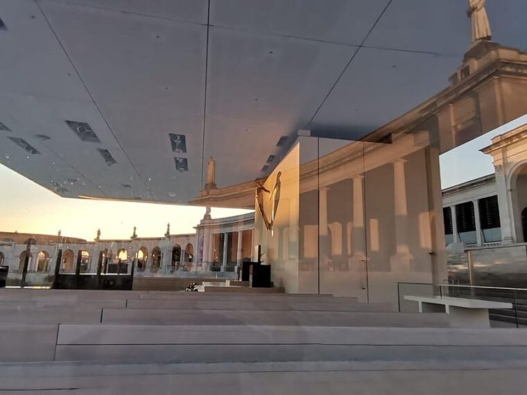 Lisbon: Holy Miracle Church Santarem & Fatima Private Tour - Who Would Love This Tour?