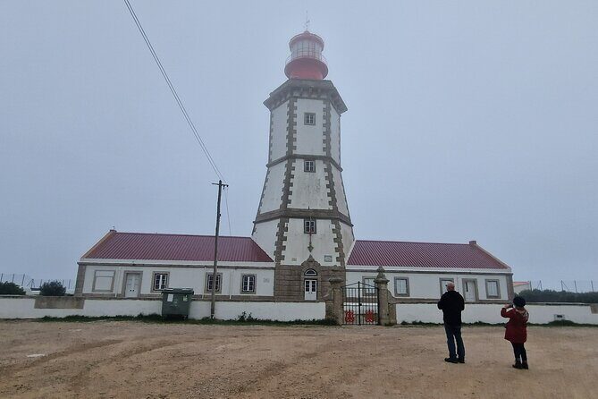 Lisbon: Jeep and Boat Adventure to Arrábida + Hotel Pick-Up - FAQs