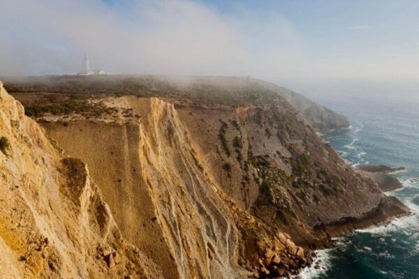 Lisbon - Jeep Tour Arrabida, Sesimbra & Dinossaur Footprints - Castelo De Sesimbra