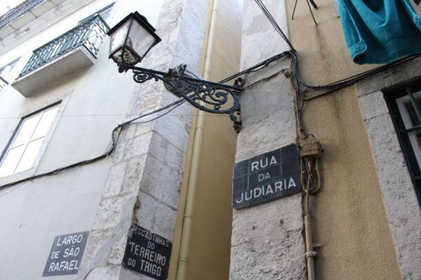 Lisbon: Jewish History in Portugal Guided Walking Tour - Contributions of Jews in Portugals History