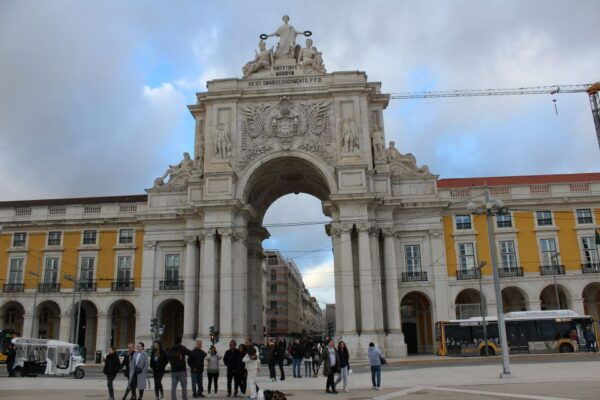 Lisbon: Jewish History in Portugal Guided Walking Tour - Booking Details and Customer Reviews